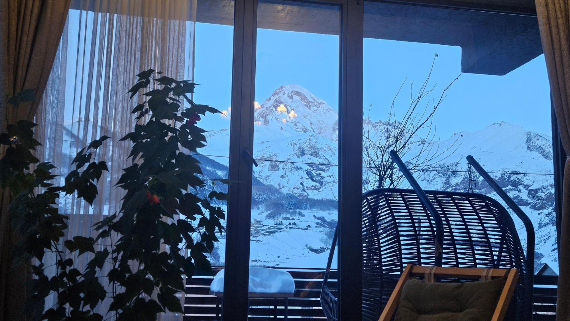 Best View Kazbegi Exterior photo